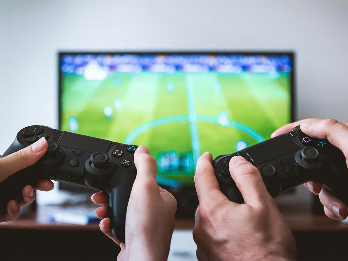 راهنمای خرید کنسول بازی در کرج (PS5، Xbox، Nintendo)